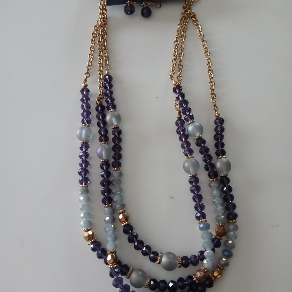 Sparkling purple mocha nearing and necklace set
